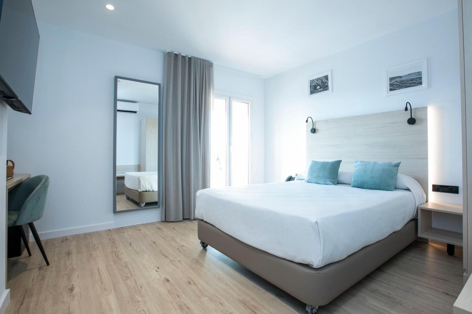 Hotel Coral Boutique By Gaiarooms L'Estartit Εξωτερικό φωτογραφία